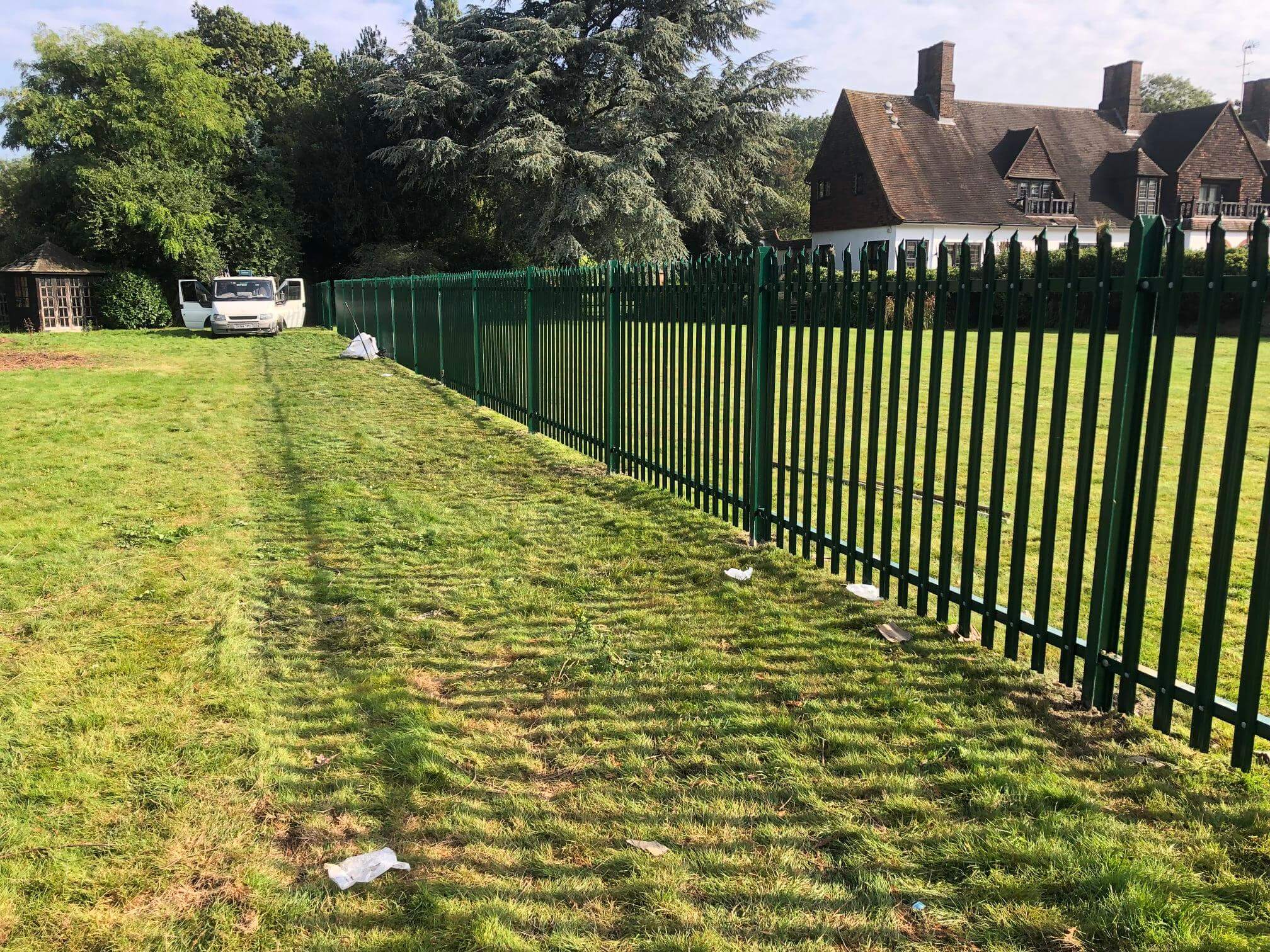 1st 4 Fencing UK Ltd