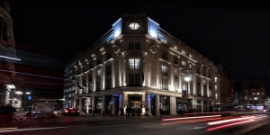 The Trafalgar St. James London, Curio Collection by Hilton